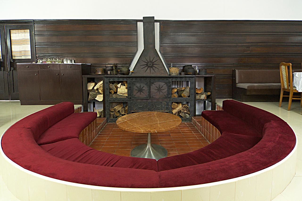 Отель Hotel Komovi Андриевица