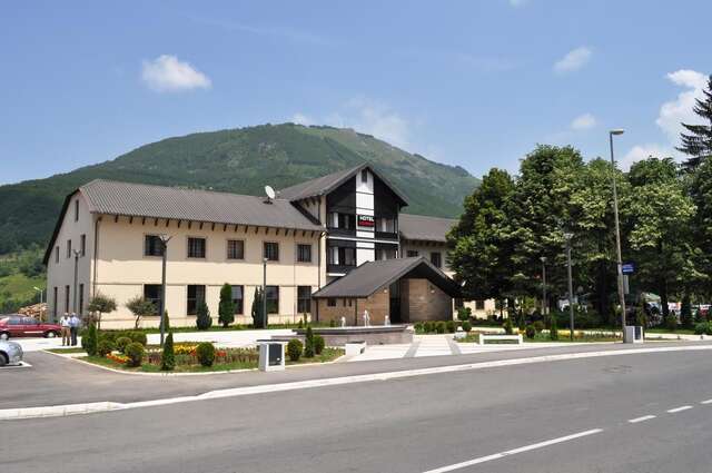 Отель Hotel Komovi Андриевица-34