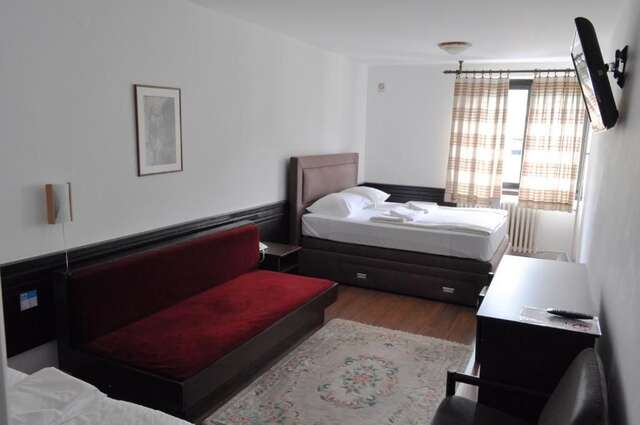 Отель Hotel Komovi Андриевица-57
